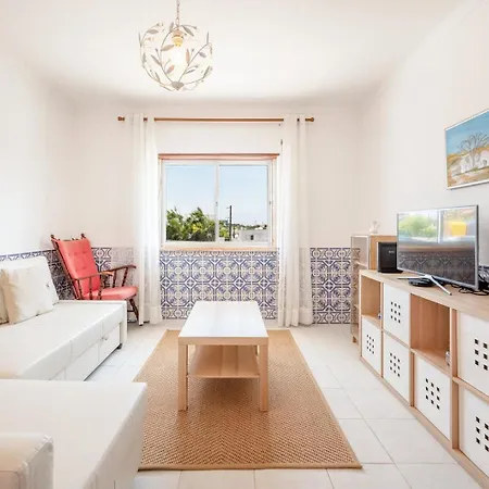 Guestready - Floral Ericeira