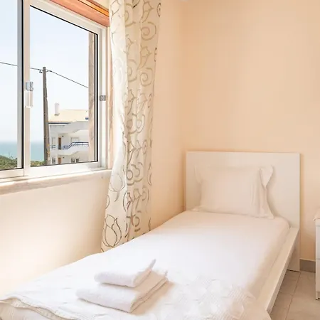 Guestready - Floral Apartment Ericeira